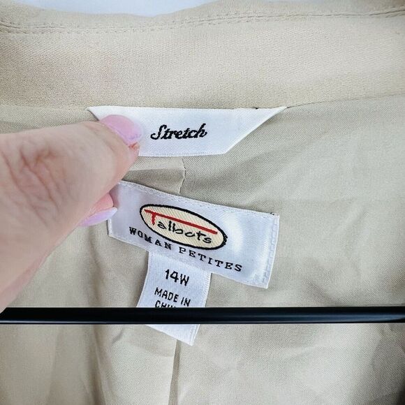 Talbots Women’s Blazer Tan Silk Blend Size 14W Petite - Picture 2 of 3